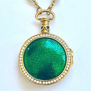 Vintage Metropolitan Museum of Arts Necklace with Locket